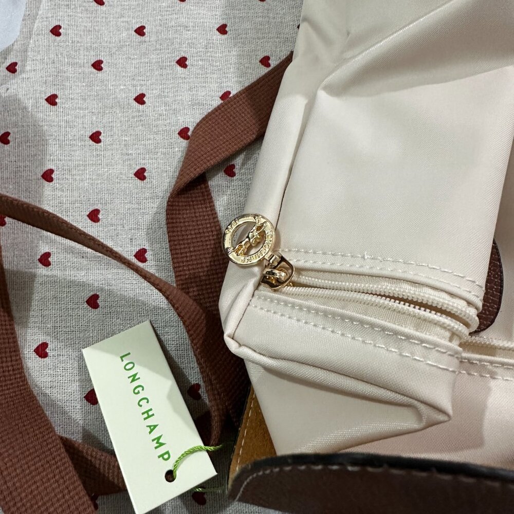 Longchamp Foldable Pink Backpack - image 5